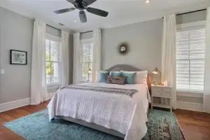 Congress Street Retreat Hotel, Savannah