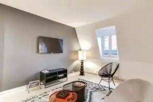Sweet inn Apartments Champs Elysées, Boulogne-Billancourt