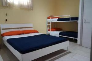 Brolium Apartments, Brolo