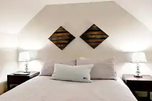 301 E 4th St Condo Unit 333 - 2 Br condo by RedAwning Apartments, Austin