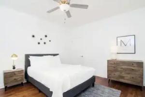 Brand New Huge 2 Bdrm Apt - 6 Min Walk To Beale Apartments, Memphis