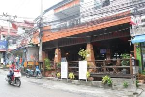 A Phangan Hostel, Haad Rin