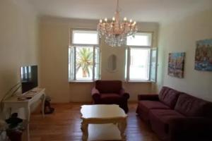 Apartment Pine, Tivat