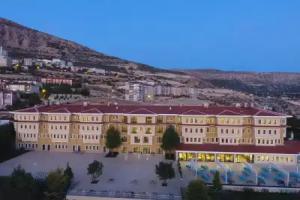 Ermenek Selcuklu Otel, Mut