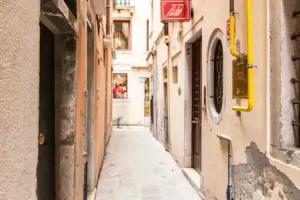 Palazzo la Scala, Venice