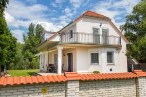 Leon Balatonm Riaf rd Hotel, Balatonmariafurdo