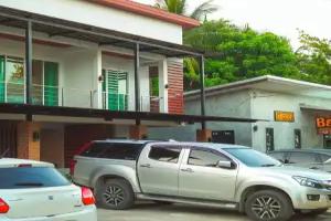 Baan i Talay Chumphon, Chumphon City