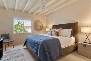 Reposado - Kiva Fireplace, Walk Everywhere, Adorable Patio Hotel, Santa Fe
