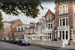 The Glen Mhor Hotel and Uile-bheist Brewery & Distillery, Inverness