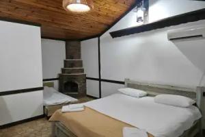 Deği̇rmenbaşi & Restoran Hotel, Golcuk