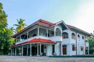 Negombo Village, Negombo