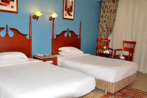 Titanic Beach - Families and Couples Only, Hurghada