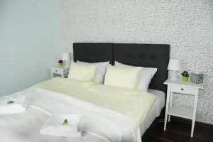 7th Room Guest House, Oswiecim