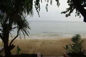 Meedej Guesthouse Koh Samui(มีเดช เกสท์เฮาส์), Lamai Beach