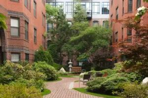 Global Luxury Suites at Back Bay, Boston