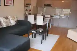 Apartment B&S, Budva