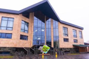 Al'pen Park, Shymkent