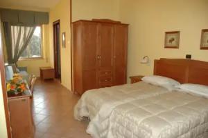 Hotel Il Corsaro, Castella