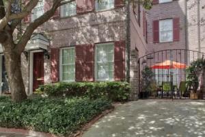 Beautiful 3BR Townhouse in Downtown, Savannah