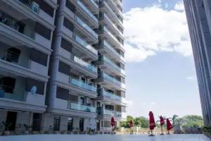Lark Hotel, Dar es Salaam
