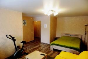 1 room apartment on Spartaka 18, Novokuznetsk