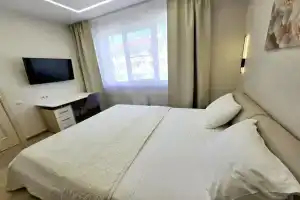 Alexandrovsky Garden Apartment on Voskresenskaya Street, Adler