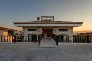 Atrium Taş Otel, Cesme