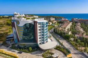 The Marilis Hill Resort Hotel & SPA, Okurcalar