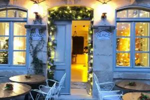 Alaca Butik Otel, Cesme