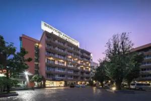 The Tepp Aparthotel, Bang Na
