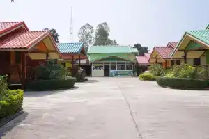 Ruanmai Style Resort 1, Uthai Thani