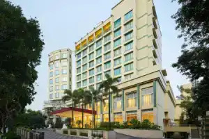 Courtyard by Marriott Bandung Dago, Bandung