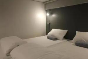 Ekanekhostel, Bangkok