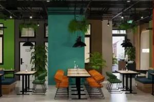 Mega Hostel, Sarande