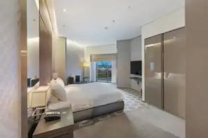 Luxury Studio 5 Star Hyatt Regency Creek, Dubai