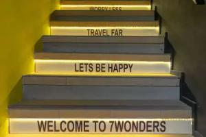 7 Wonders Hostel @ Upper Dickson (SG Clean Certified), Singapore