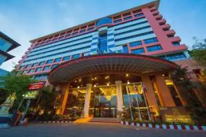 Town In Town Hotel Bangkok, Bangkok