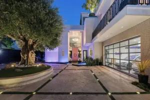 Alta Royale - Exquisite Designer Retreat Near Soho House & Rodeo Drive, Los Angeles