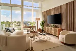 Pier Sixty-Six (Pier 66), Fort Lauderdale