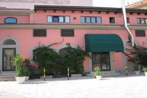 Hotel Bella Napoli, Foggia