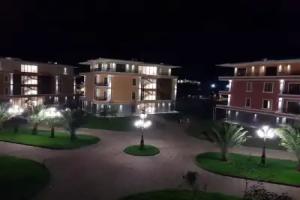 DreamLand Apartments Oasis, Chakvi