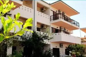 Skentos Hotel, Kriopigi
