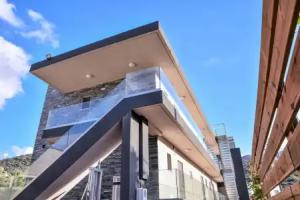Del Mar Apartments in, Stalis