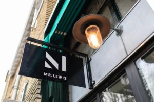 Mr. Lewis Hotel, Haarlem