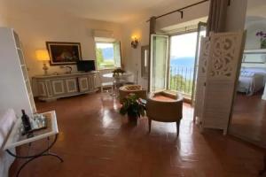 Villa Don Mimì Guarnaschelli la dependace, Taormina