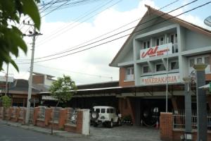 Hotel Maerakaca Tugu Yogyakarta Mitra RedDoorz, Yogyakarta