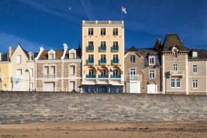 Ambassadeurs Logis Hotel, St. Malo