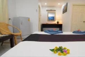 Lanta Island Resort, Lanta Island