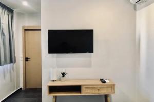 Navitas House Athens, Piraeus