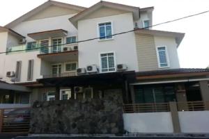 67 First Island Guest house, Bayan Lepas
